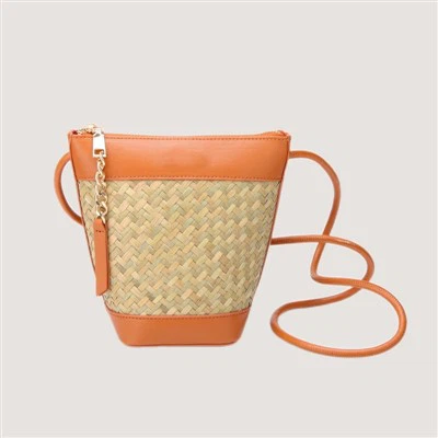 Kvinner PU & Woven Straw Crossbody Bag